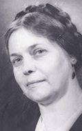 Портрет: 	Ольга Ходатаева